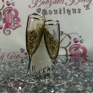 Bath & Body Works plug in nightlight Gold Glitter 'Cheers' Champagne Glases